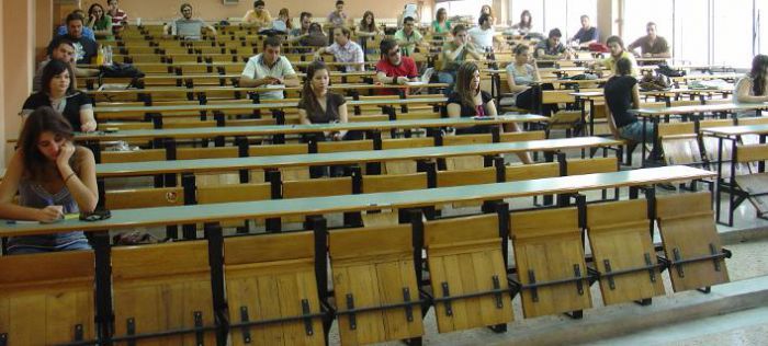 &Tau;&omicron; Ί&delta;&rho;&upsilon;&mu;&alpha; &Sigma;&chi;ί&zeta;&alpha; &epsilon;&pi;&iota;&beta;&rho;&alpha;&beta;&epsilon;ύ&epsilon;&iota; &phi;&omicron;&iota;&tau;&eta;&tau;έ&sigmaf; &alpha;&pi;ό &tau;&eta;&nu; &Tau;&rho;ί&pi;&omicron;&lambda;&eta;!