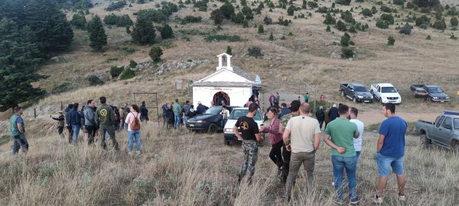 &Epsilon;&omicron;&rho;&tau;&alpha;&sigma;&mu;ό&sigmaf; &tau;&omicron;&upsilon; &Pi;&rho;&omicron;&phi;ή&tau;&eta; &Eta;&lambda;ί&alpha; &sigma;&tau;&omicron; &omicron;&rho;&omicron;&pi;έ&delta;&iota;&omicron; &tau;&omicron;&upsilon; &Pi;ά&rho;&nu;&omega;&nu;&alpha; (&epsilon;&iota;&kappa;ό&nu;&epsilon;&sigmaf;)