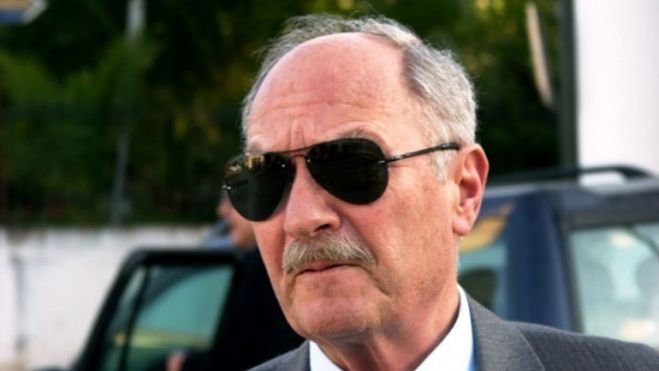 &Alpha;&pi;&omicron;&phi;&upsilon;&lambda;&alpha;&kappa;ί&zeta;&epsilon;&tau;&alpha;&iota; &omicron; &pi;&rho;ώ&eta;&nu; &beta;&omicron;&upsilon;&lambda;&epsilon;&upsilon;&tau;ή&sigmaf; &tau;&eta;&sigmaf; &Chi;&rho;&upsilon;&sigma;ή&sigmaf; &Alpha;&upsilon;&gamma;ή&sigmaf; &Mu;&iota;&chi;ά&lambda;&eta;&sigmaf; &Alpha;&rho;&beta;&alpha;&nu;ί&tau;&eta;&sigmaf;