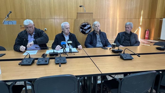 Συνταξιούχοι ΔΕΗ από την Αρκαδία ετοιμάζοτυν δυναμική κάθοδο στο Πανσυνταξιουχικό συλλαλητήριο διαμαρτυρίας της Αθήνας (vd)