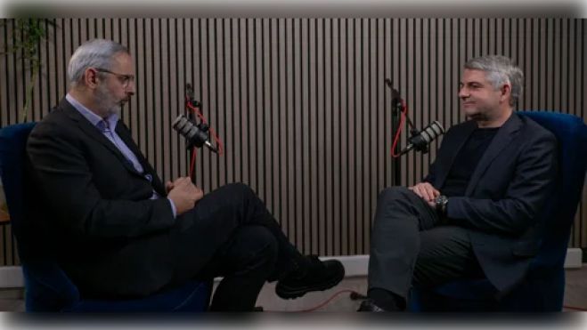 Κωνσταντινόπουλος: «Κανείς δεν μπορεί να αμφισβητήσει τον Πρόεδρο του ΠΑΣΟΚ ... ςκτός αν θέλει ο ίδιος να αναλάβει πρωτοβουλίες»!