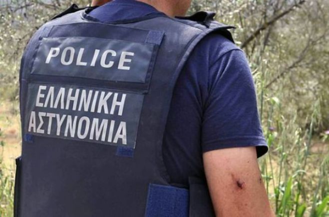 Αργολίδα- Πακιστανός μετέφερε παράνομα Αφγανούς με τα ανήλικα παιδιά τους!