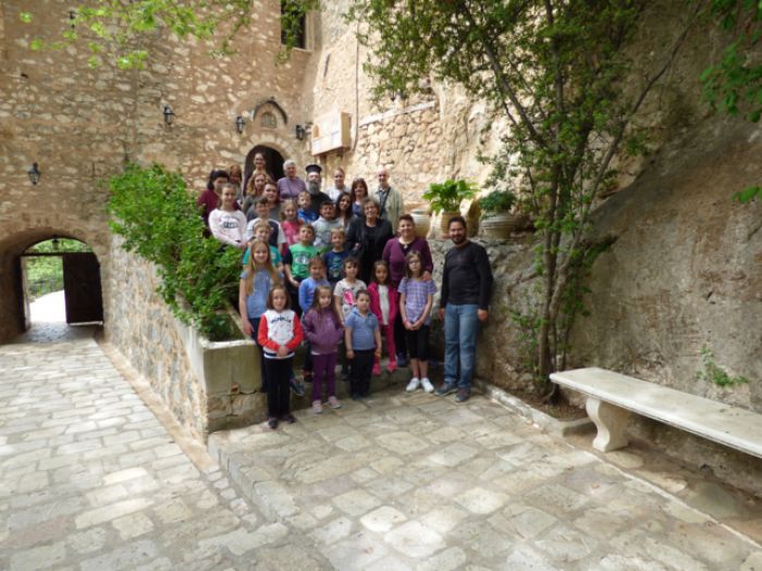 Το Κατηχητικό Σχολείο του Αγίου Βασιλείου στη Μονή Αιμυαλών Γορτυνίας (εικόνες)