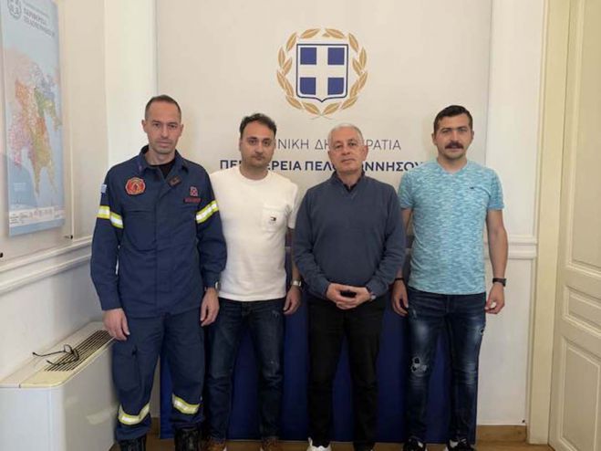 Συνάντηση Λαμπρόπουλου με το Δ.Σ. της Ένωσης Πυροσβεστικών Υπαλλήλων