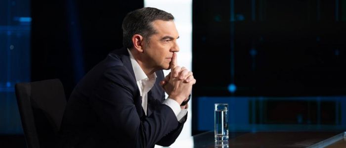 &Tau;&sigma;ί&pi;&rho;&alpha;&sigmaf;: "&Tau;&omicron; &kappa;ό&mu;&mu;&alpha; &theta;&alpha; &epsilon;ί&nu;&alpha;&iota; έ&tau;&omicron;&iota;&mu;&omicron; &tau;&omicron;&nu; &Sigma;&epsilon;&pi;&tau;έ&mu;&beta;&rho;&iota;&omicron; &alpha;&lambda;&lambda;ά &alpha;&nu; &chi;&rho;&epsilon;&iota;&alpha;&sigma;&tau;&epsilon;ί &kappa;&alpha;&iota; &nu;&omega;&rho;ί&tau;&epsilon;&rho;&alpha;"