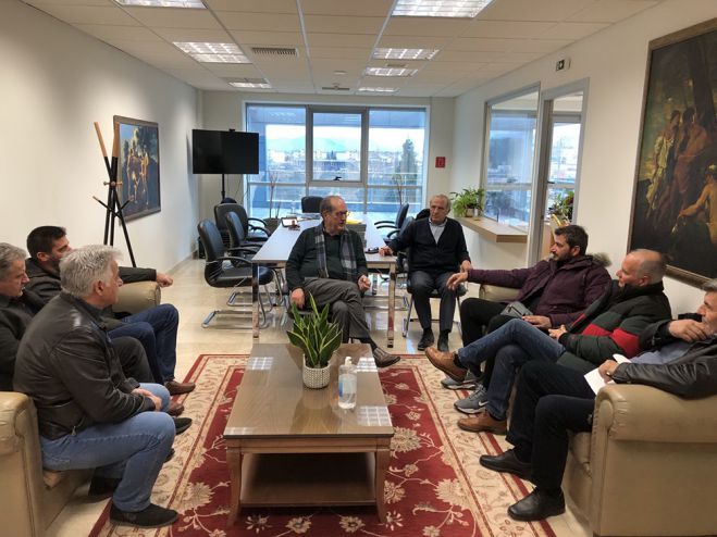 &Sigma;&upsilon;&nu;ά&nu;&tau;&eta;&sigma;&eta; &Nu;ί&kappa;&alpha; &mu;&epsilon; &alpha;&nu;&tau;&iota;&pi;&rho;&omicron;&sigma;&omega;&pi;&epsilon;ί&alpha; &alpha;&pi;ό &tau;&omicron;&upsilon;&sigmaf; &Chi;&rho;ά&nu;&omicron;&upsilon;&sigmaf;, &gamma;&iota;&alpha; &tau;&alpha; &alpha;&nu;&epsilon;&pi;&iota;&tau;ή&rho;&eta;&tau;&alpha; &beta;&omicron;&omicron;&epsilon;&iota;&delta;ή