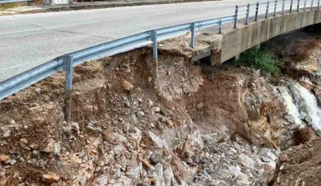 &Delta;ή&mu;&omicron;&sigmaf; &Epsilon;&pi;&iota;&delta;&alpha;ύ&rho;&omicron;&upsilon; | &Mu;&epsilon; &pi;&omicron;&lambda;&lambda;ά &pi;&rho;&omicron;&beta;&lambda;ή&mu;&alpha;&tau;&alpha; &eta; &epsilon;&pi;ό&mu;&epsilon;&nu;&eta; &eta;&mu;έ&rho;&alpha; &tau;&omicron;&upsilon; &kappa;&alpha;&iota;&rho;&iota;&kappa;&omicron;ύ &phi;&alpha;&iota;&nu;&omicron;&mu;έ&nu;&omicron;&upsilon;