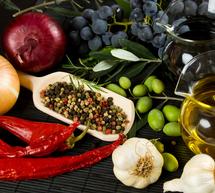 &Tau;&alpha; &Omega;&phi;έ&lambda;&eta; &tau;&eta;&sigmaf; &Mu;&epsilon;&sigma;&omicron;&gamma;&epsilon;&iota;&alpha;&kappa;ή&sigmaf; &Delta;&iota;&alpha;&tau;&rho;&omicron;&phi;ή&sigmaf; &sigma;&tau;&eta;&nu; &Upsilon;&gamma;&epsilon;ί&alpha;: N&epsilon;ό&tau;&epsilon;&rho;&alpha; &delta;&epsilon;&delta;&omicron;&mu;έ&nu;&alpha;