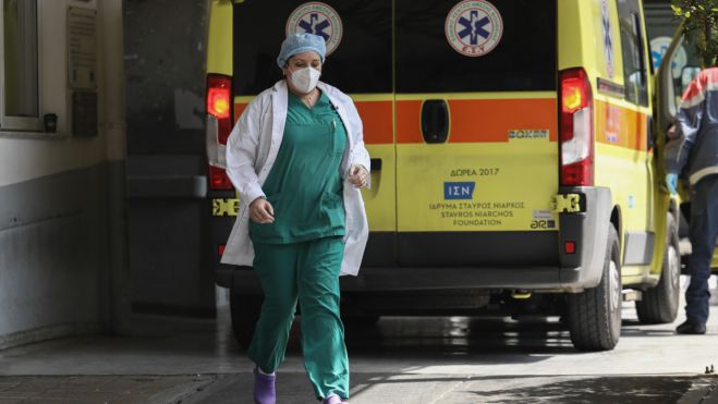 &Epsilon;&pi;&tau;ά &kappa;&rho;&omicron;ύ&sigma;&mu;&alpha;&tau;&alpha; &kappa;&omicron;&rho;&omega;&nu;&omicron;ϊ&omicron;ύ &sigma;&tau;&eta;&nu; &Pi;&alpha;&rho;&alpha;&mu;&upsilon;&theta;&iota;ά &Theta;&epsilon;&sigma;&pi;&rho;&omega;&tau;ί&alpha;&sigmaf; - &Kappa;&lambda;&epsilon;&iota;&sigma;&tau;ά &tau;&alpha; &sigma;&chi;&omicron;&lambda;&epsilon;ί&alpha; &tau;&eta;&nu; &Delta;&epsilon;&upsilon;&tau;έ&rho;&alpha;