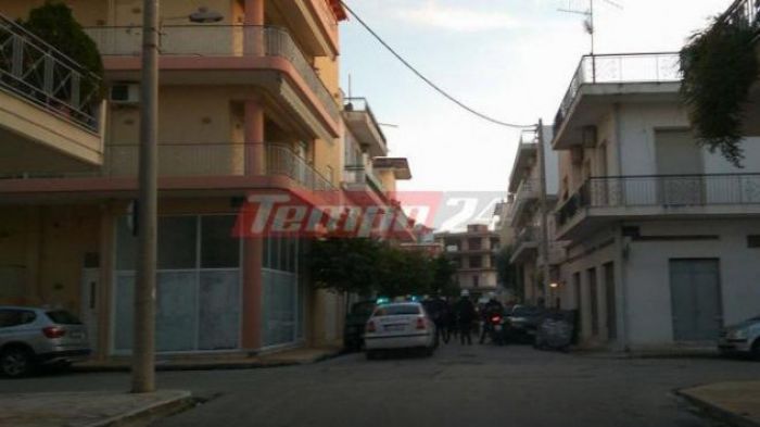 Πάτρα: Συναγερμός για άνδρα που έβγαλε μαχαίρι και απειλούσε! (vd)