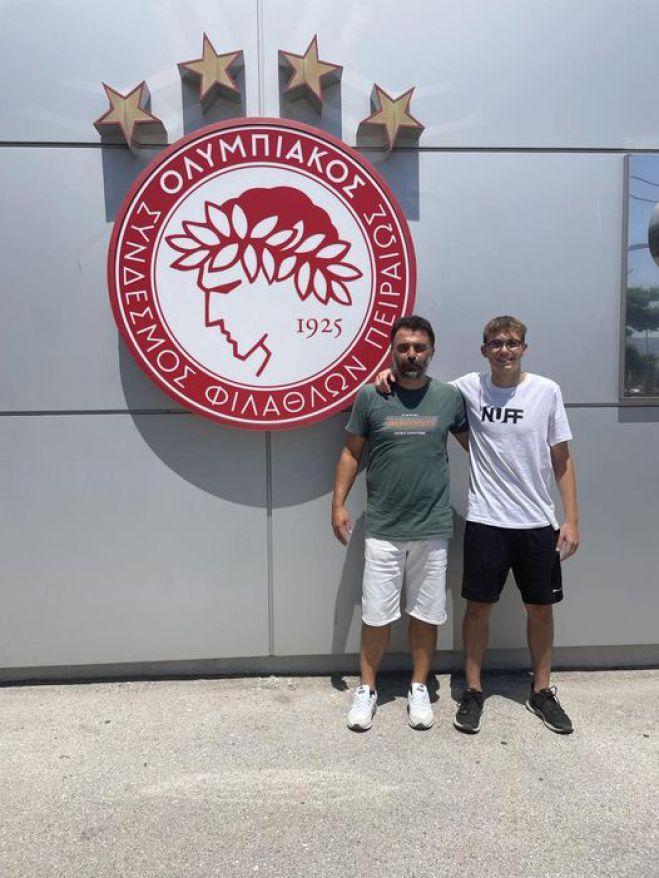 &Omicron; Ά&gamma;&gamma;&epsilon;&lambda;&omicron;&sigmaf; &Gamma;&epsilon;&omega;&rho;&gamma;ί&tau;&sigma;&eta;&sigmaf; &alpha;&pi;ό &tau;&omicron; &Lambda;&epsilon;&omega;&nu;ί&delta;&iota;&omicron; &sigma;&tau;&eta;&nu; &Kappa;15 &tau;&omicron;&upsilon; &Omicron;&lambda;&upsilon;&mu;&pi;&iota;&alpha;&kappa;&omicron;ύ!