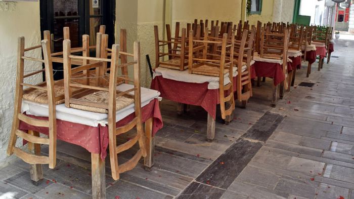 Κυβερνητική εκπρόσωπος: &quot;Στόχος να ανοίξουν σχολεία μέχρι τέλος Μαρτίου - Τον Απρίλιο η εστίαση σε εξωτερικούς χώρους&quot;