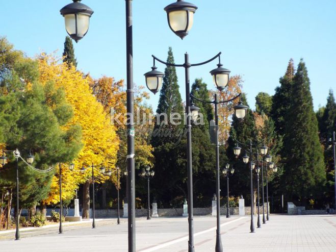 &Omicron; &kappa;&alpha;&iota;&rho;ό&sigmaf; &tau;&omega;&nu; &epsilon;&pi;ό&mu;&epsilon;&nu;&omega;&nu; &eta;&mu;&epsilon;&rho;ώ&nu; &sigma;&tau;&eta;&nu; &Alpha;&rho;&kappa;&alpha;&delta;ί&alpha;! (vd)