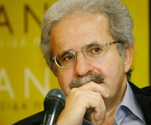 Αποχωρεί από το ΠΑΣΟΚ ο Μίμης Ανδρουλάκης