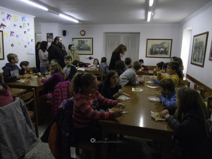 &Tau;&omicron; &Kappa;&alpha;&tau;&eta;&chi;&eta;&tau;&iota;&kappa;ό &Sigma;&chi;&omicron;&lambda;&epsilon;ί&omicron; &tau;&omicron;&upsilon; &Mu;&eta;&tau;&rho;&omicron;&pi;&omicron;&lambda;&iota;&tau;&iota;&kappa;&omicron;ύ &Nu;&alpha;&omicron;ύ έ&kappa;&omicron;&psi;&epsilon; &tau;&eta;&nu; &pi;ί&tau;&alpha; &tau;&omicron;&upsilon;! (&epsilon;&iota;&kappa;ό&nu;&epsilon;&sigmaf;)