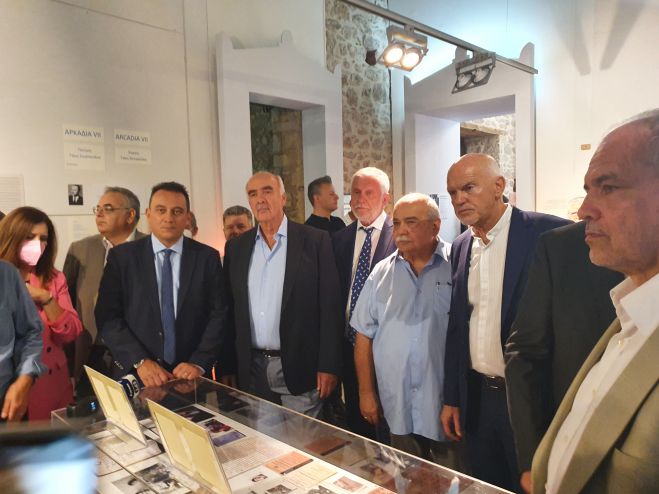 &Tau;&alpha;&tau;&omicron;ύ&lambda;&eta;&sigmaf; | &Delta;&eta;&lambda;ώ&nu;&epsilon;&iota; ό&tau;&iota; &delta;&iota;&alpha;&tau;&eta;&rho;&epsilon;ί ά&rho;&iota;&sigma;&tau;&epsilon;&sigmaf; &sigma;&chi;έ&sigma;&epsilon;&iota;&sigmaf; &mu;&epsilon; &Gamma;&iota;ώ&rho;&gamma;&omicron; &Pi;&alpha;&pi;&alpha;&nu;&delta;&rho;έ&omicron;&upsilon;, &Mu;&epsilon;ϊ&mu;&alpha;&rho;ά&kappa;&eta; &kappa;&alpha;&iota; &Beta;&omicron;ύ&tau;&sigma;&eta;