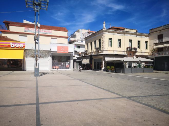 Κυριακή του Πάσχα στους άδειους δρόμους της Τρίπολης (vd)