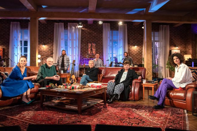 &Epsilon;&Rho;&Tau;1 | &laquo;&Mu;&omicron;&upsilon;&sigma;&iota;&kappa;ό &kappa;&omicron;&upsilon;&tau;ί&raquo; &ndash; &Alpha;&phi;&iota;έ&rho;&omega;&mu;&alpha; &sigma;&tau;&omicron;&nu; &Alpha;&sigma;&epsilon;ά&tau;&eta; &Nu;ί&kappa;&omicron; &Gamma;&kappa;ά&tau;&sigma;&omicron;