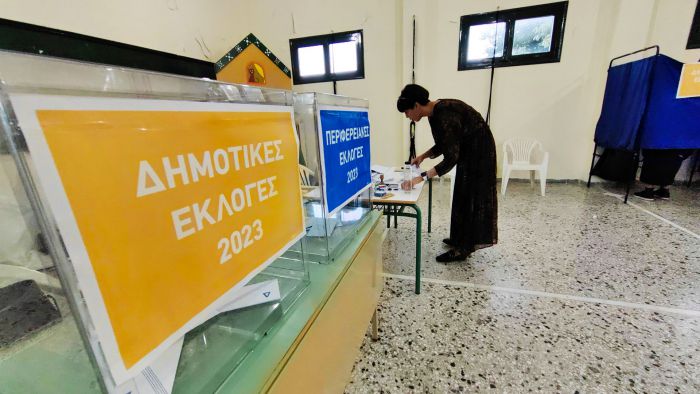 Δήμαρχοι και Περιφερειάρχες θα εκλέγονται με 42% από την πρώτη Κυριακή - Θα μπορείς να ψηφίσεις υποψηφίους από ... δύο συνδυασμούς!