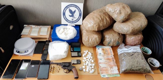 &Nu;έ&alpha; &epsilon;&gamma;&kappa;&lambda;&eta;&mu;&alpha;&tau;&iota;&kappa;ή &omicron;&rho;&gamma;ά&nu;&omega;&sigma;&eta; "&xi;&epsilon;&sigma;&kappa;έ&pi;&alpha;&sigma;&epsilon;" &eta; &Alpha;&sigma;&phi;ά&lambda;&epsilon;&iota;&alpha; | &Delta;&iota;&alpha;&kappa;&iota;&nu;&omicron;ύ&sigma;&epsilon; &nu;&alpha;&rho;&kappa;&omega;&tau;&iota;&kappa;ά (&kappa;&alpha;&iota; &eta;&rho;&omega;ί&nu;&eta;) &sigma;&tau;&eta;&nu; &Tau;&rho;ί&pi;&omicron;&lambda;&eta; - &Omicron;&iota; &sigma;&upsilon;&lambda;&lambda;ή&psi;&epsilon;&iota;&sigmaf; έ&gamma;&iota;&nu;&alpha;&nu; &sigma;&tau;&eta;&nu; &pi;&epsilon;&rho;&iota;&omicron;&chi;ή &tau;&eta;&sigmaf; &Pi;ά&tau;&rho;&alpha;&sigmaf;!