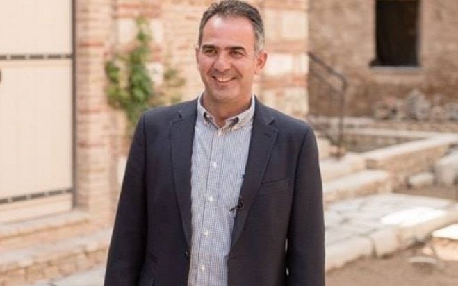 &Tau;&rho;&omicron;&upsilon;&pi;ή&sigmaf;: "&Eta; ά&rho;&sigma;&eta; &tau;&omega;&nu; capital controls &nu;&alpha; &sigma;&upsilon;&nu;&omicron;&delta;&epsilon;&upsilon;&theta;&epsilon;ί &mu;&epsilon; &tau;&eta;&nu; &kappa;&alpha;&tau;&alpha;&kappa;ό&rho;&upsilon;&phi;&eta; &mu;&epsilon;ί&omega;&sigma;&eta; &sigma;&epsilon; &tau;έ&lambda;&eta;, &tau;ό&kappa;&omicron;&upsilon;&sigmaf; &kappa;&alpha;&iota; &pi;&rho;&omicron;&mu;ή&theta;&epsilon;&iota;&epsilon;&sigmaf; &pi;&omicron;&upsilon; &epsilon;&pi;&iota;&beta;ά&lambda;&omicron;&upsilon;&nu; &omicron;&iota; &tau;&rho;ά&pi;&epsilon;&zeta;&epsilon;&sigmaf;"