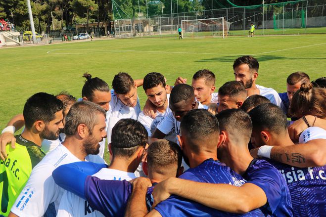 &Gamma;' &Epsilon;&theta;&nu;&iota;&kappa;ή | Ή&tau;&tau;&epsilon;&sigmaf; &gamma;&iota;&alpha; &Pi;&alpha;&nu;&alpha;&rho;&kappa;&alpha;&delta;&iota;&kappa;ό &kappa;&alpha;&iota; &Epsilon;&rho;&mu;ή