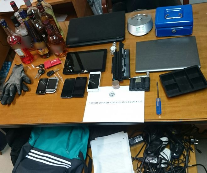 Σειρά κλοπών και διαρρήξεων σε καταστήματα και μηχανάκια στη Μεσσηνία – Συνελήφθη 18χρονος