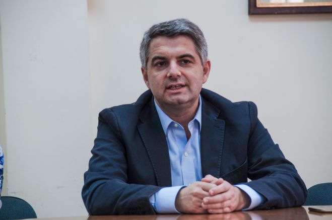 &Kappa;&omega;&nu;&sigma;&tau;&alpha;&nu;&tau;&iota;&nu;ό&pi;&omicron;&upsilon;&lambda;&omicron;&sigmaf;: "&Nu;&alpha; &mu;&eta;&nu; &epsilon;&xi;&alpha;&rho;&tau;ά&tau;&alpha;&iota; &eta; &zeta;&omega;ή &sigma;&omicron;&upsilon; &alpha;&pi;ό &tau;&eta;&nu; έ&kappa;&beta;&alpha;&sigma;&eta; &tau;&eta;&sigmaf; &pi;&omicron;&lambda;&iota;&tau;&iota;&kappa;ή&sigmaf; &sigma;&omicron;&upsilon; &kappa;&alpha;&rho;&iota;έ&rho;&alpha;&sigmaf;"