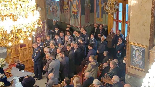 &Kappa;&alpha;&nu;&epsilon;ί&sigmaf; &delta;&epsilon;&nu; &xi;&epsilon;&chi;&nu;ά &tau;&omicron;&nu; &Mu;ά&rho;&iota;&omicron; | &Sigma;&tau;&omicron; &Pi;&iota;&kappa;έ&rho;&nu;&iota; &tau;&epsilon;&lambda;έ&sigma;&tau;&eta;&kappa;&epsilon; &tau;&omicron; 40ή&mu;&epsilon;&rho;&omicron; &mu;&nu;&eta;&mu;ό&sigma;&upsilon;&nu;&omicron; (&epsilon;&iota;&kappa;ό&nu;&epsilon;&sigmaf; - &beta;ί&nu;&tau;&epsilon;&omicron;)