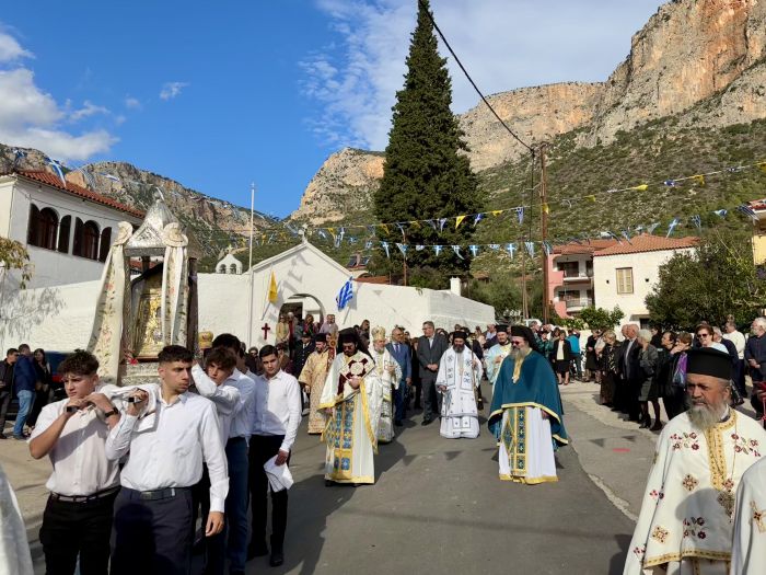 Το Λεωνίδιο έκλινε ευλαβικό το γόνυ στην Παναγία Έλωνα (εικόνες)