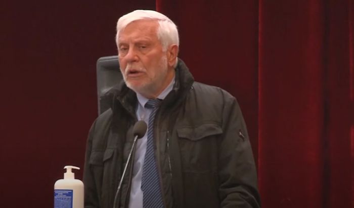 &Tau;&alpha;&tau;&omicron;ύ&lambda;&eta;&sigmaf;: "&Tau;&omicron; &mu;ό&nu;&omicron; &pi;&omicron;&upsilon; &chi;&rho;&epsilon;&iota;ά&zeta;&epsilon;&tau;&alpha;&iota; &epsilon;ί&nu;&alpha;&iota; &eta; &beta;&omicron;ύ&lambda;&eta;&sigma;&eta; &gamma;&iota;&alpha; &nu;&alpha; &pi;&rho;&omicron;&chi;&omega;&rho;ή&sigma;&epsilon;&iota; &omicron; &delta;&rho;ό&mu;&omicron;&sigmaf; &Beta;&upsilon;&tau;ί&nu;&alpha; - &Alpha;&rho;&chi;&alpha;ί&alpha; &Omicron;&lambda;&upsilon;&mu;&pi;ί&alpha;"