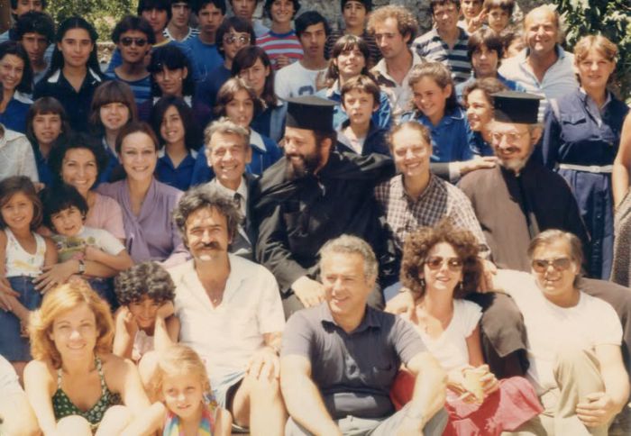 &Xi;ύ&pi;&nu;&eta;&sigma;&epsilon; &mu;&nu;ή&mu;&epsilon;&sigmaf; &eta; &phi;&omega;&tau;&omicron;&gamma;&rho;&alpha;&phi;ί&alpha; &tau;&omicron;&upsilon; &sigma;&kappa;&eta;&nu;&omicron;&theta;έ&tau;&eta; &Theta;ό&delta;&omega;&rho;&omicron;&upsilon; &Mu;&alpha;&rho;&alpha;&gamma;&kappa;&omicron;ύ &alpha;&pi;ό &tau;&alpha; &gamma;&upsilon;&rho;ί&sigma;&mu;&alpha;&tau;&alpha; &tau;&eta;&sigmaf; &tau;&alpha;&iota;&nu;ί&alpha;&sigmaf; "&Mu;ά&theta;&epsilon; &pi;&alpha;&iota;&delta;ί &mu;&omicron;&upsilon; &gamma;&rho;ά&mu;&mu;&alpha;&tau;&alpha;" &sigma;&tau;&eta; &Sigma;&tau;&epsilon;&mu;&nu;ί&tau;&sigma;&alpha;!