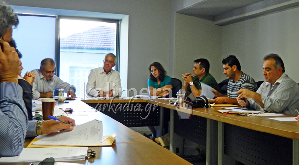 Έκτακτη συνεδρίαση της Οικονομικής Επιτροπής την Παρασκευή στην Τρίπολη