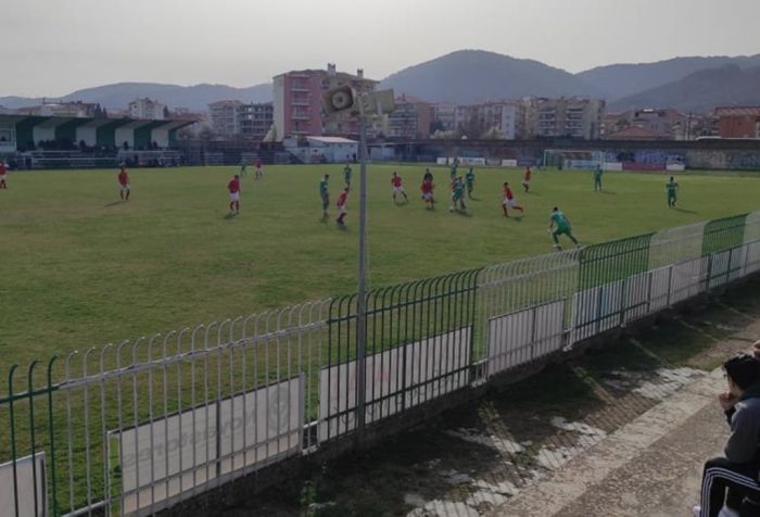 &Gamma; ' &Epsilon;&theta;&nu;&iota;&kappa;ή | &Mu;ό&nu;&omicron; &sigma;&epsilon; &sigma;&upsilon;&nu;&delta;&upsilon;&alpha;&sigma;&mu;ό &alpha;&pi;&omicron;&tau;&epsilon;&lambda;&epsilon;&sigma;&mu;ά&tau;&omega;&nu; &epsilon;&lambda;&pi;ί&zeta;&epsilon;&iota; &omicron; &Pi;&alpha;&nu;&alpha;&rho;&kappa;&alpha;&delta;&iota;&kappa;ό&sigmaf;, &upsilon;&pi;&omicron;&beta;&iota;&beta;ά&sigma;&tau;&eta;&kappa;&epsilon; &omicron; &Epsilon;&rho;&mu;ή&sigmaf; &Mu;&epsilon;&lambda;&iota;&gamma;&omicron;ύ&sigmaf;