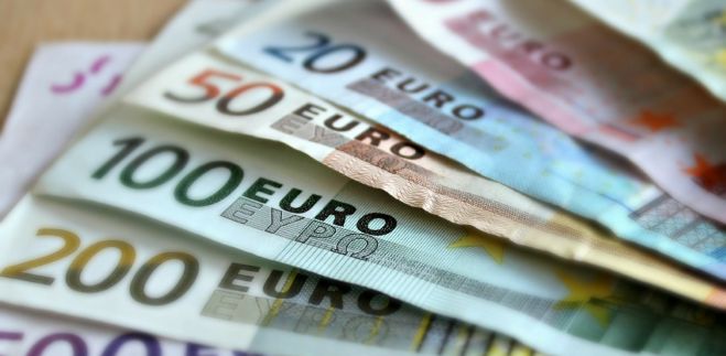 &Sigma;&Eta;&Mu;&Epsilon;&Rho;&Alpha; | &Pi;&omicron;&iota;&omicron;&iota; &theta;&alpha; &delta;&omicron;&upsilon;&nu; &lambda;&epsilon;&phi;&tau;ά &sigma;&tau;&omicron;&upsilon;&sigmaf; &lambda;&omicron;&gamma;&alpha;&rho;&iota;&alpha;&sigma;&mu;&omicron;ύ&sigmaf;