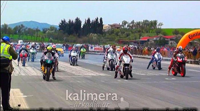 Ο αγώνας ταχύτητας με μοτοσικλέτες και πολλά γκάζια στην Τρίπολη!