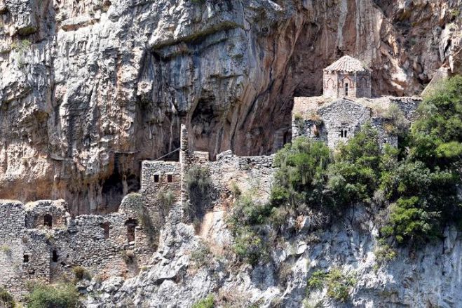 Up Stories | &Tau;&alpha;&xi;ί&delta;&iota; &sigma;&tau;&omicron; &chi;&rho;ό&nu;&omicron; &kappa;&alpha;&iota; &sigma;&tau;&eta;&nu; &Pi;&alpha;&lambda;&alpha;&iota;ά &Mu;&omicron;&nu;ή &Phi;&iota;&lambda;&omicron;&sigma;ό&phi;&omicron;&upsilon; &Alpha;&rho;&kappa;&alpha;&delta;ί&alpha;&sigmaf; (vd)