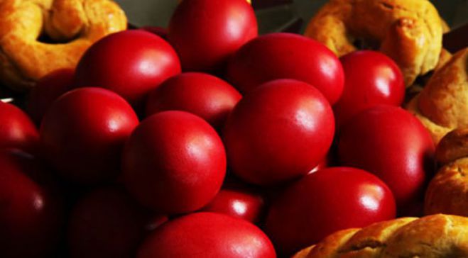 &Gamma;&iota;&alpha;&tau;ί &beta;ά&phi;&omicron;&upsilon;&mu;&epsilon; &kappa;ό&kappa;&kappa;&iota;&nu;&alpha; &tau;&alpha; &alpha;&upsilon;&gamma;ά;