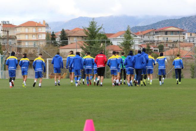 &Alpha;&sigma;&tau;έ&rho;&alpha;&sigmaf; | &Alpha;&upsilon;&tau;&omicron;ύ&sigmaf; &epsilon;&pi;έ&lambda;&epsilon;&xi;&epsilon; &omicron; Rastavac &gamma;&iota;&alpha; &tau;&omicron; &pi;&alpha;&iota;&chi;&nu;ί&delta;&iota; &mu;&epsilon; &tau;&omicron;&nu; &Omicron;&lambda;&upsilon;&mu;&pi;&iota;&alpha;&kappa;ό