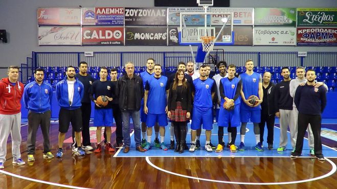 Κοντά στην ομάδα του Αρκαδικού η Εύη Τατούλη (εικόνες – βίντεο)
