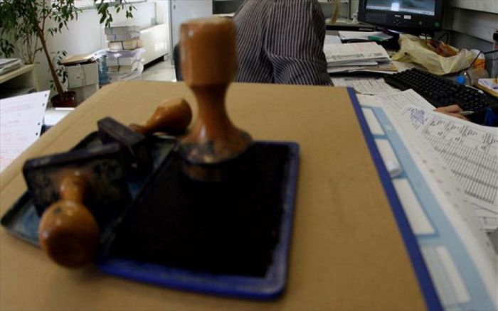 Ποιοι απολυμένοι επιστρέφουν στο Δημόσιο