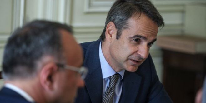 &quot;Φρένο&quot; στις χρεώσεις για τα ΑΤΜ θα ζητήσει ο Μητσοτάκης από τις τράπεζες