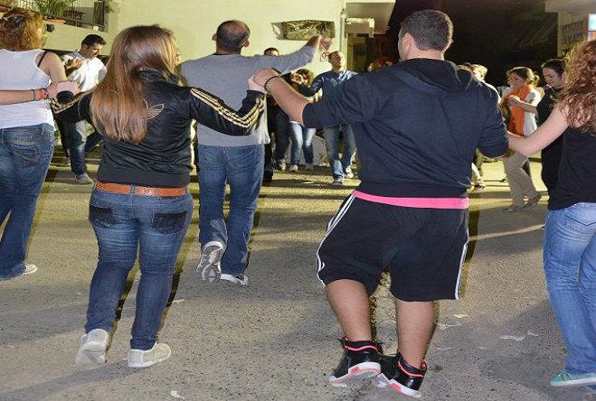 Το «γλέντι της γειτονιάς» από το Χορευτικό όμιλο Τρίπολης!