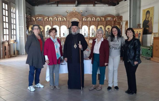 &Pi;&rho;ά&xi;&eta; &phi;&iota;&lambda;&alpha;&nu;&theta;&rho;&omega;&pi;ί&alpha;&sigmaf; &alpha;&pi;ό &tau;&omicron;&nu; &Sigma;ύ&lambda;&lambda;&omicron;&gamma;&omicron; &Gamma;&upsilon;&nu;&alpha;&iota;&kappa;ώ&nu; &Mu;&epsilon;&gamma;&alpha;&lambda;ό&pi;&omicron;&lambda;&eta;&sigmaf; "&Kappa;&alpha;&lambda;&lambda;&iota;&sigma;&tau;ώ" (&epsilon;&iota;&kappa;ό&nu;&epsilon;&sigmaf;)