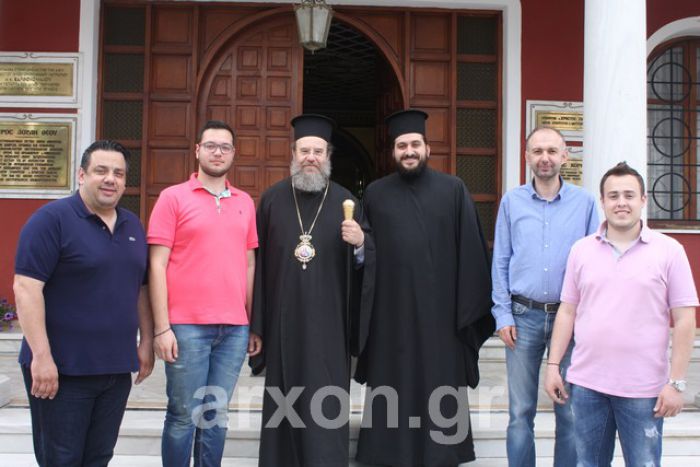 &Alpha;&pi;ό &tau;&eta;&nu; &Tau;&rho;ί&pi;&omicron;&lambda;&eta; &sigma;&tau;&eta;&nu; &Alpha;&rho;&nu;&alpha;ί&alpha; &gamma;&iota;&alpha; &tau;&alpha; &lambda;&epsilon;ί&psi;&alpha;&nu;&alpha; &tau;&eta;&sigmaf; &Alpha;&gamma;ί&alpha;&sigmaf; &Alpha;&kappa;&upsilon;&lambda;ί&nu;&alpha;&sigmaf; (vd)
