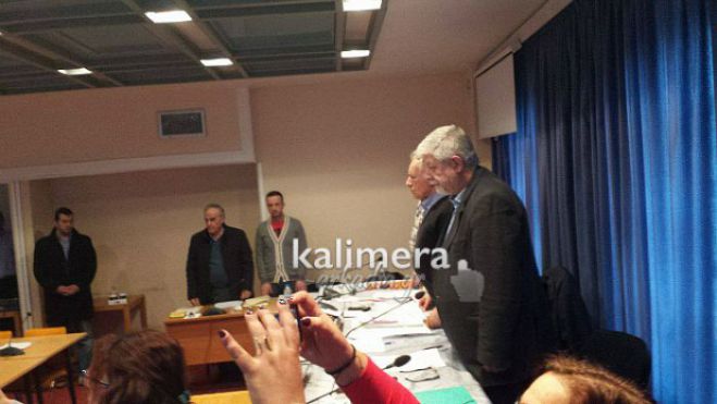 Ενός λεπτού σιγή για τον Χρήστο Ευθυμίου και τον Δημήτρη Παπασπηλίου στην Τρίπολη