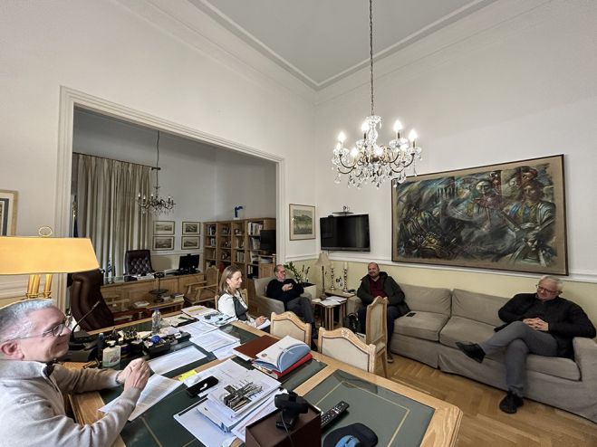 Περιφέρεια | Εκκρεμεί η απόφαση για την υπερβάλλουσα ποσότητα απορριμμάτων που καταλήγει προς διαχείριση στην Παλαιόχουνη