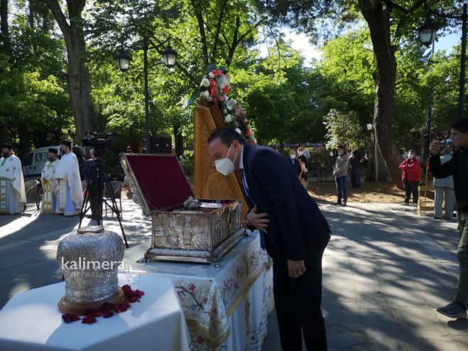 &Sigma;&tau;&eta; &gamma;&iota;&omicron;&rho;&tau;ή &tau;&omega;&nu; &Pi;&omicron;&lambda;&iota;&omicron;ύ&chi;&omega;&nu; &tau;&eta;&sigmaf; &Tau;&rho;ί&pi;&omicron;&lambda;&eta;&sigmaf; &omicron; &Upsilon;&phi;&upsilon;&pi;&omicron;&upsilon;&rho;&gamma;ό&sigmaf; &Epsilon;&xi;&omega;&tau;&epsilon;&rho;&iota;&kappa;ώ&nu; &kappa;. &Kappa;ώ&sigma;&tau;&alpha;&sigmaf; &Beta;&lambda;ά&sigma;&eta;&sigmaf;
