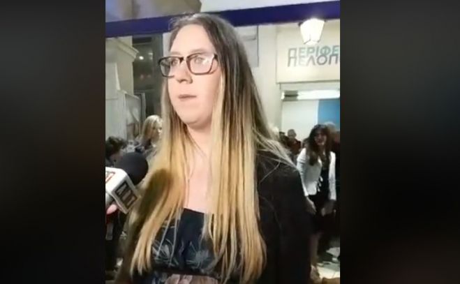 &Sigma;&iota;&omicron;&rho;&omicron;&beta;ί&gamma;&kappa;&alpha;: "A&pi;ό &alpha;ύ&rho;&iota;&omicron; &nu;&alpha; &xi;&epsilon;&kappa;&iota;&nu;ή&sigma;&omicron;&upsilon;&mu;&epsilon; &sigma;&epsilon; &kappa;&lambda;ί&mu;&alpha; &sigma;&upsilon;&nu;&epsilon;&rho;&gamma;&alpha;&sigma;ί&alpha;&sigmaf; &gamma;&iota;&alpha; &mu;&iota;&alpha; &kappa;&alpha;&lambda;ύ&tau;&epsilon;&rho;&eta; &Pi;&epsilon;&rho;&iota;&phi;έ&rho;&epsilon;&iota;&alpha;" (vd)