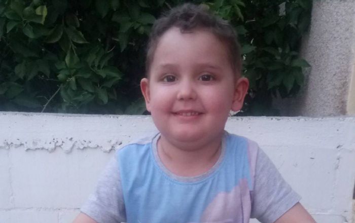 Με όγκο στον εγκέφαλο διαγνώστηκε ο μικρός Παναγιώτης από την Αργολίδα – Έκκληση από τους γονείς του για βοήθεια